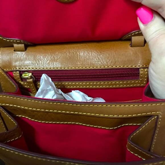 D&B Florentine Crossbody in NATURAL 😍🔥 - Picture 6 of 9